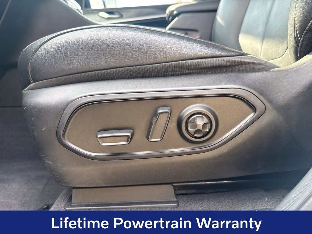 Used 2021 Jeep Grand Cherokee L Limited RWD image 24