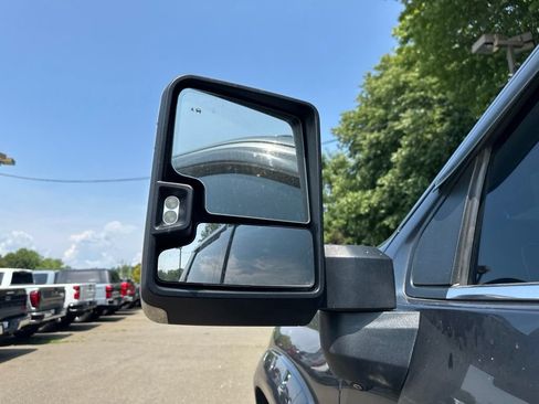Used 2020 Chevrolet Silverado 2500 LTZ w/ LTZ Premium Package AWD/4WD image 26