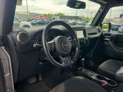 Used 2016 Jeep Wrangler Unlimited Sport w/ Quick Order Package 24S AWD/4WD image 19