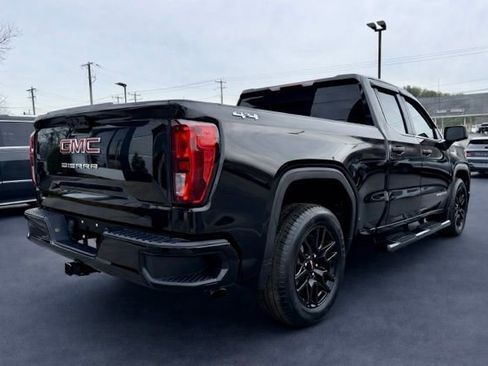 Used 2023 GMC Sierra 1500 Pro w/ Graphite Edition image 9