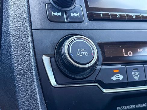 Used 2019 Honda Civic LX image 24