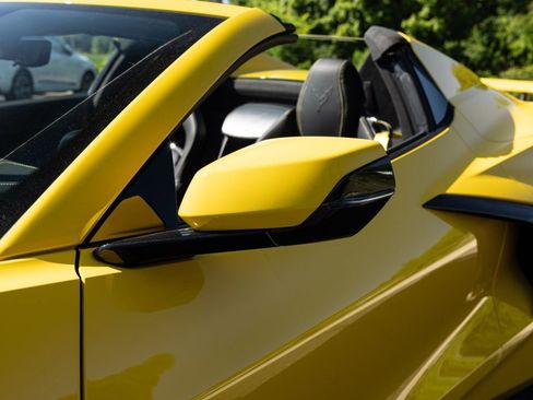 Used 2026 Chevrolet Corvette Stingray Premium Conv w/ Z51 Performance Package image 16