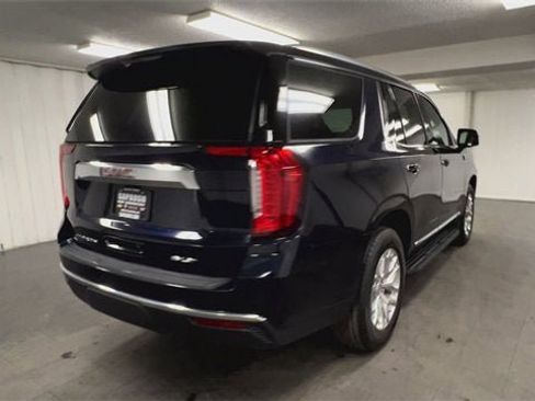 Certified 2023 GMC Yukon SLT w/ SLT Premium Package image 8