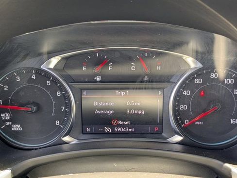 Used 2022 Chevrolet Equinox LT FWD image 26