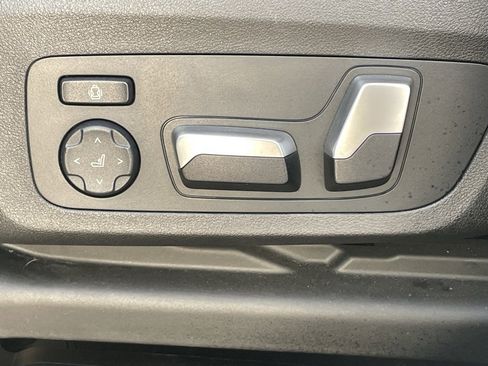 Used 2018 BMW X3 M40i image 28