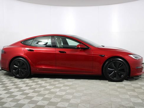 Used 2021 Tesla Model S Plaid image 38