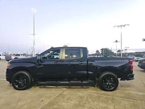 Used 2024 Chevrolet Silverado 1500 Custom w/ LPO, Dark Essentials Package RWD image 7