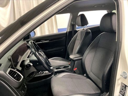 Used 2024 Kia Seltos X-Line AWD/4WD image 10