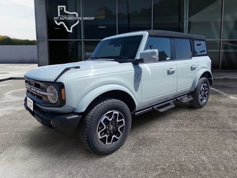 New 2024 Ford Bronco Outer Banks AWD/4WD image 7