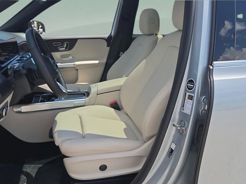 Certified 2026 Mercedes-Benz GLB 250 image 9