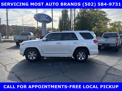 Used 2013 Toyota 4Runner SR5 image 2
