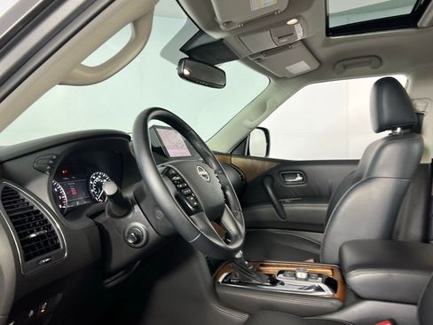 Used 2024 Nissan Armada SL image 21