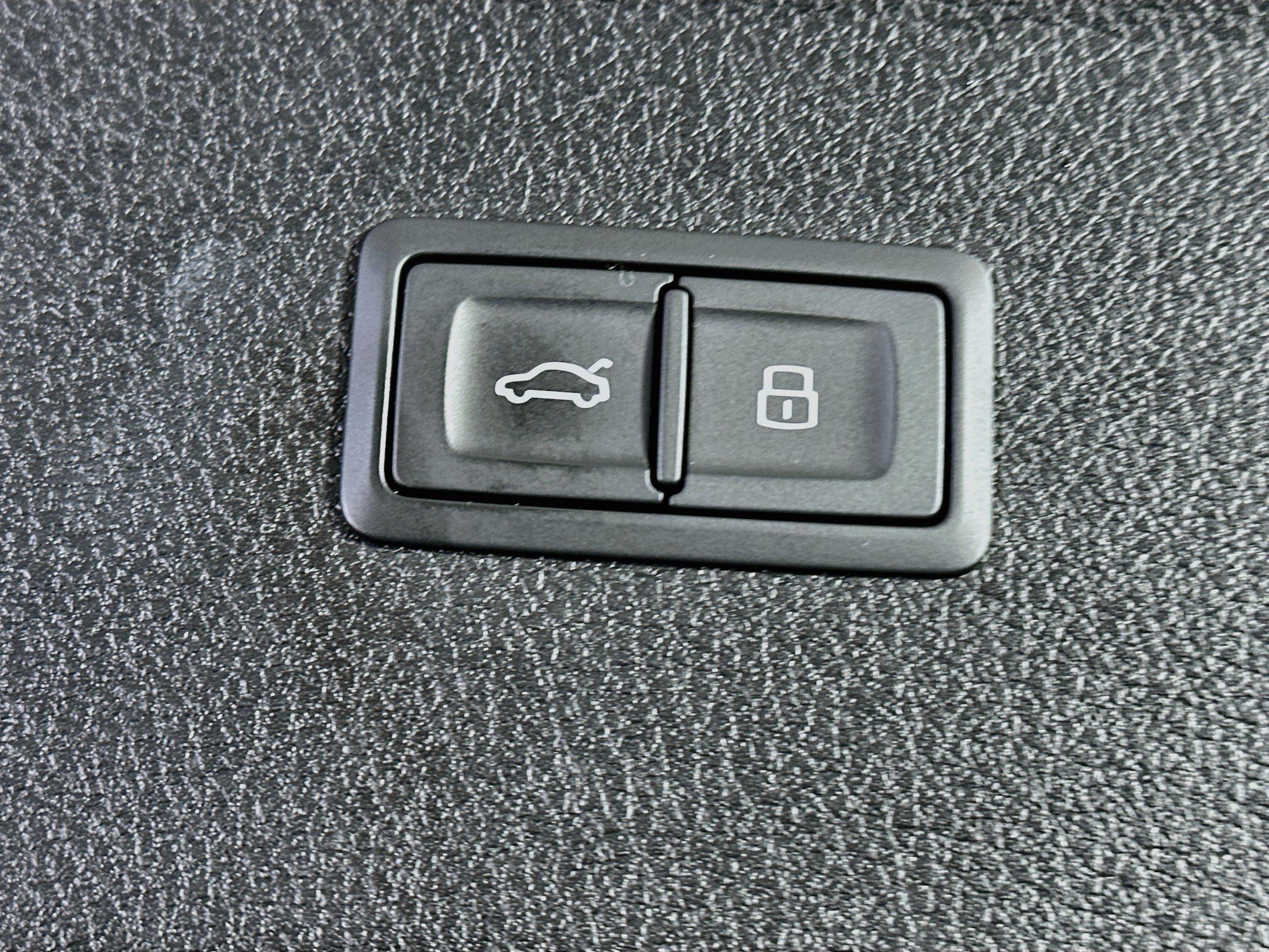 Used 2025 Audi Q5 2.0T Premium AWD/4WD image 30