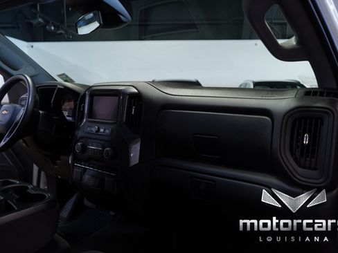 Used 2022 Chevrolet Silverado 1500 Custom RWD image 24