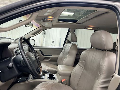 Used 2002 Jeep Grand Cherokee Sport image 17