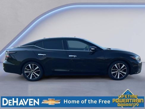Used 2023 Nissan Maxima SL FWD image 7
