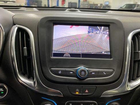 Used 2023 Chevrolet Equinox LT w/ Driver Convenience Package image 26