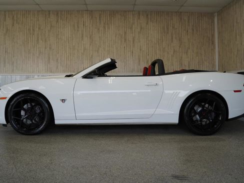 Used 2015 Chevrolet Camaro SS w/ Commemorative Special Edition image 5