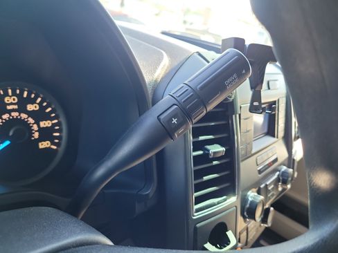 Used 2018 Ford F150 XLT RWD image 29