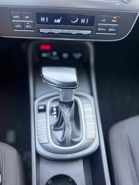 Used 2024 Hyundai Kona SEL AWD/4WD image 14