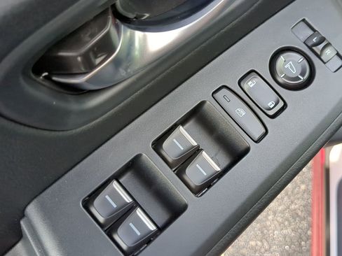 New 2025 Honda Pilot Touring image 21