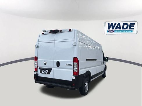 Used 2025 RAM ProMaster 2500 w/ Convenience Group FWD image 5