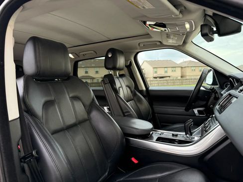 Used 2014 Land Rover Range Rover Sport HSE AWD/4WD image 17