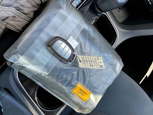 Used 2019 Hyundai Sonata SEL image 11