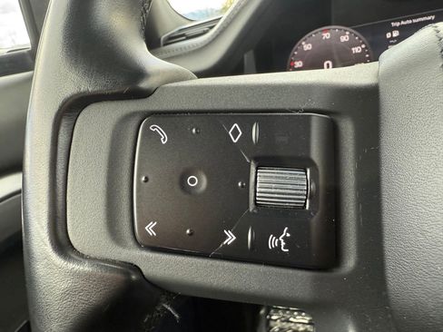 Used 2023 Land Rover Defender 90 X AWD/4WD image 16