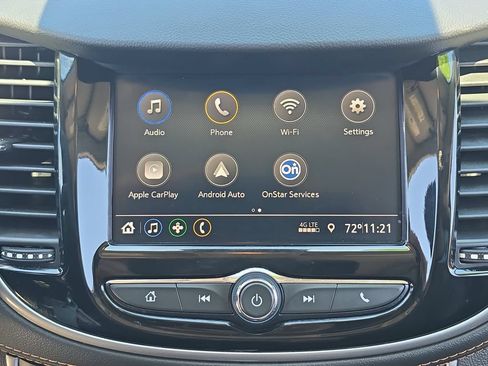 Used 2021 Chevrolet Trax LT AWD/4WD image 23