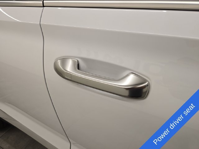 Used 2025 Hyundai Palisade SEL AWD/4WD image 8