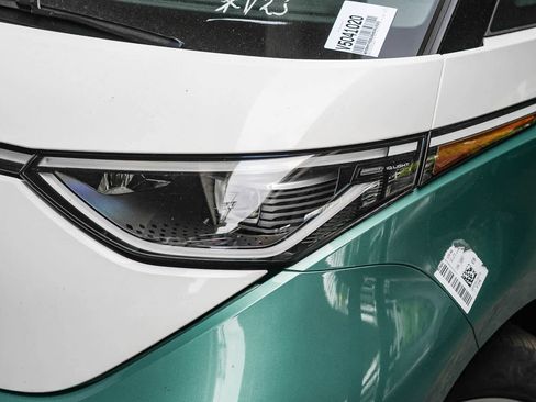 New 2025 Volkswagen ID. Buzz Pro S Plus AWD/4WD image 2