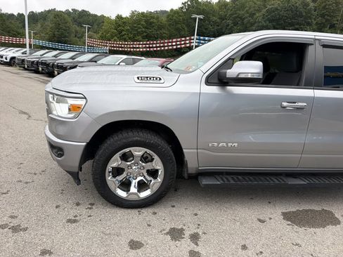 Used 2022 RAM 1500 Big Horn AWD/4WD image 11