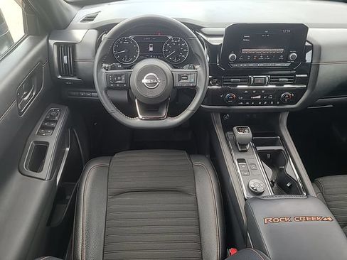 Used 2025 Nissan Pathfinder Rock Creek AWD/4WD image 25