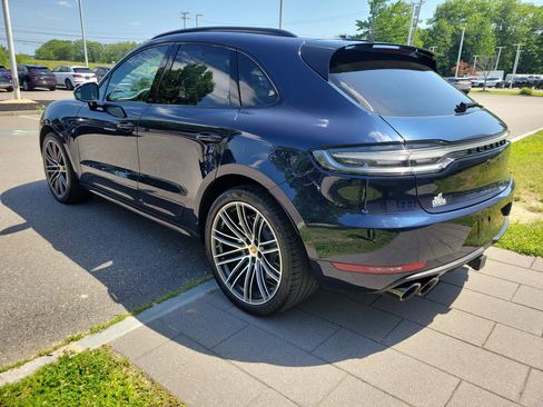 Used 2021 Porsche Macan Turbo AWD/4WD image 5