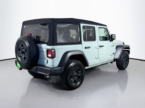 Used 2024 Jeep Wrangler Unlimited Sport AWD/4WD image 10