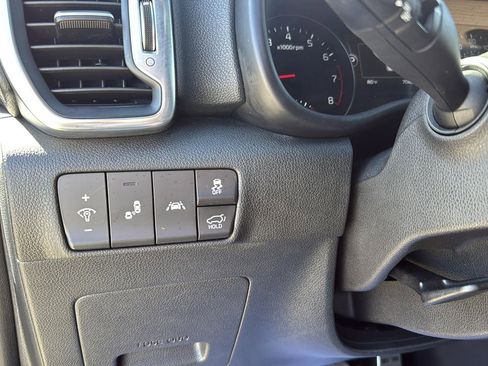 Used 2017 Kia Sportage SX image 14