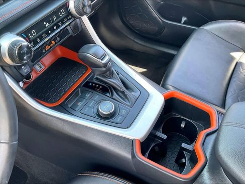 Used 2024 Toyota RAV4 Adventure image 16