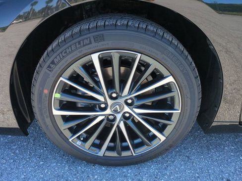 New 2025 Lexus ES 350 w/ Premium Package image 11