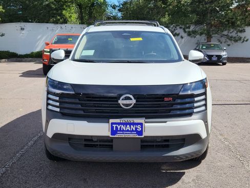 New 2025 Nissan Kicks SR w/ Interior Electronics Package image 7