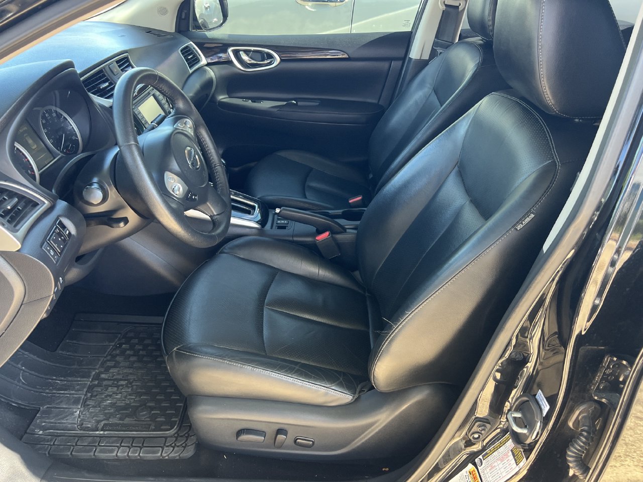 Used 2018 Nissan Sentra SL FWD image 6