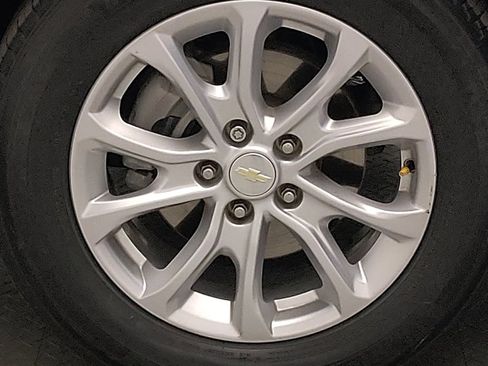 Used 2019 Chevrolet Equinox LS w/ LS Convenience Package FWD image 31