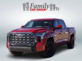 Used 2025 Toyota Tundra Platinum video 1