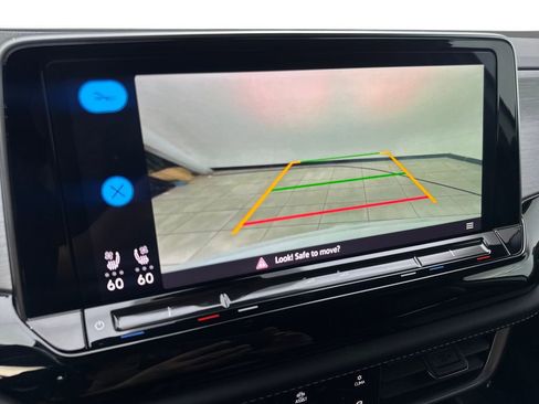 Used 2024 Volkswagen Atlas Cross Sport SE image 66