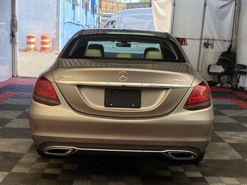 Used 2020 Mercedes-Benz C 300 4MATIC Sedan image 5