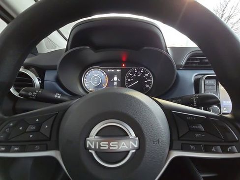 New 2025 Nissan Versa SV image 25