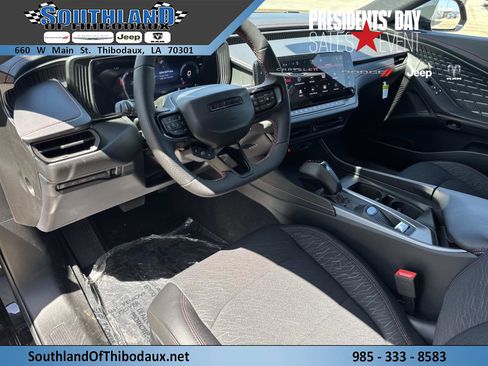 New 2026 Dodge Charger Scat Pack w/ Blacktop Package image 9