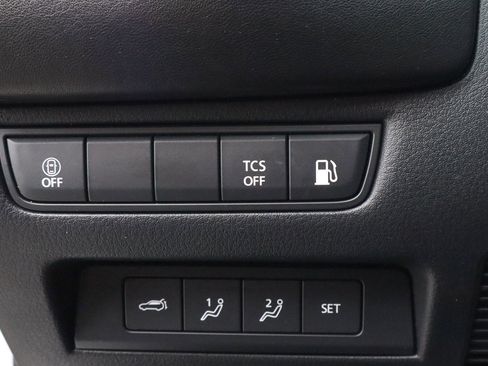 Used 2025 MAZDA CX-50 AWD 2.5 Hybrid w/ Premium Pkg image 16