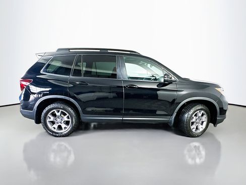Used 2023 Honda Passport TrailSport image 8