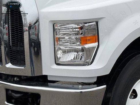 New 2026 Ford F750 2WD Regular Cab Super Duty image 9